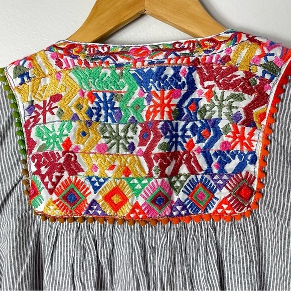 Nylon Apparel Embroidered Layover Layering Top Size M - Picture 9 of 9